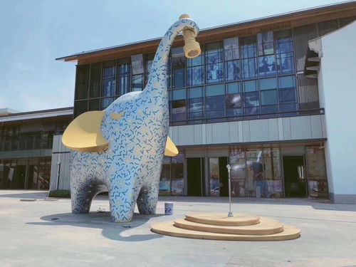 上海雕塑廠家專業(yè)生產大型雕塑,廣場雕塑,戶外雕塑,玻璃鋼雕塑廠家